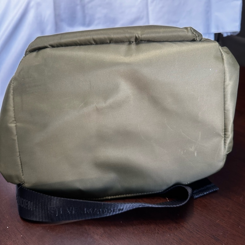 Steve Madden NWOT Nylon Army Green Backpack - Picture 6 of 10